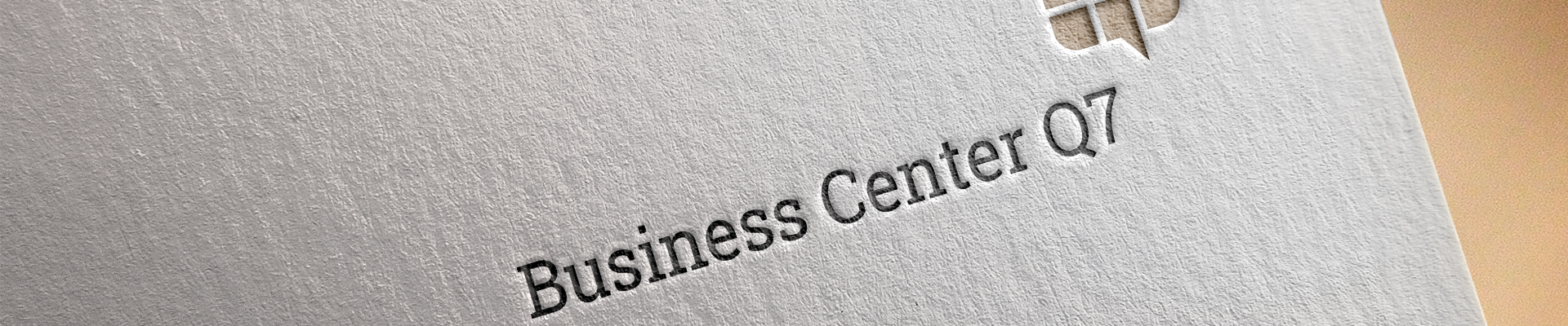 Business Center Logo auf Pappe